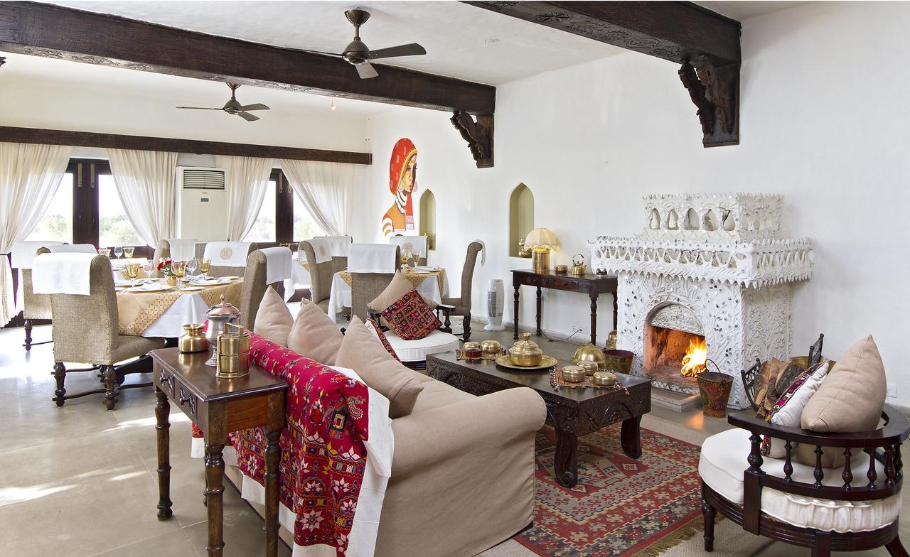 Mihir Garh Hotel Rohat Exterior photo