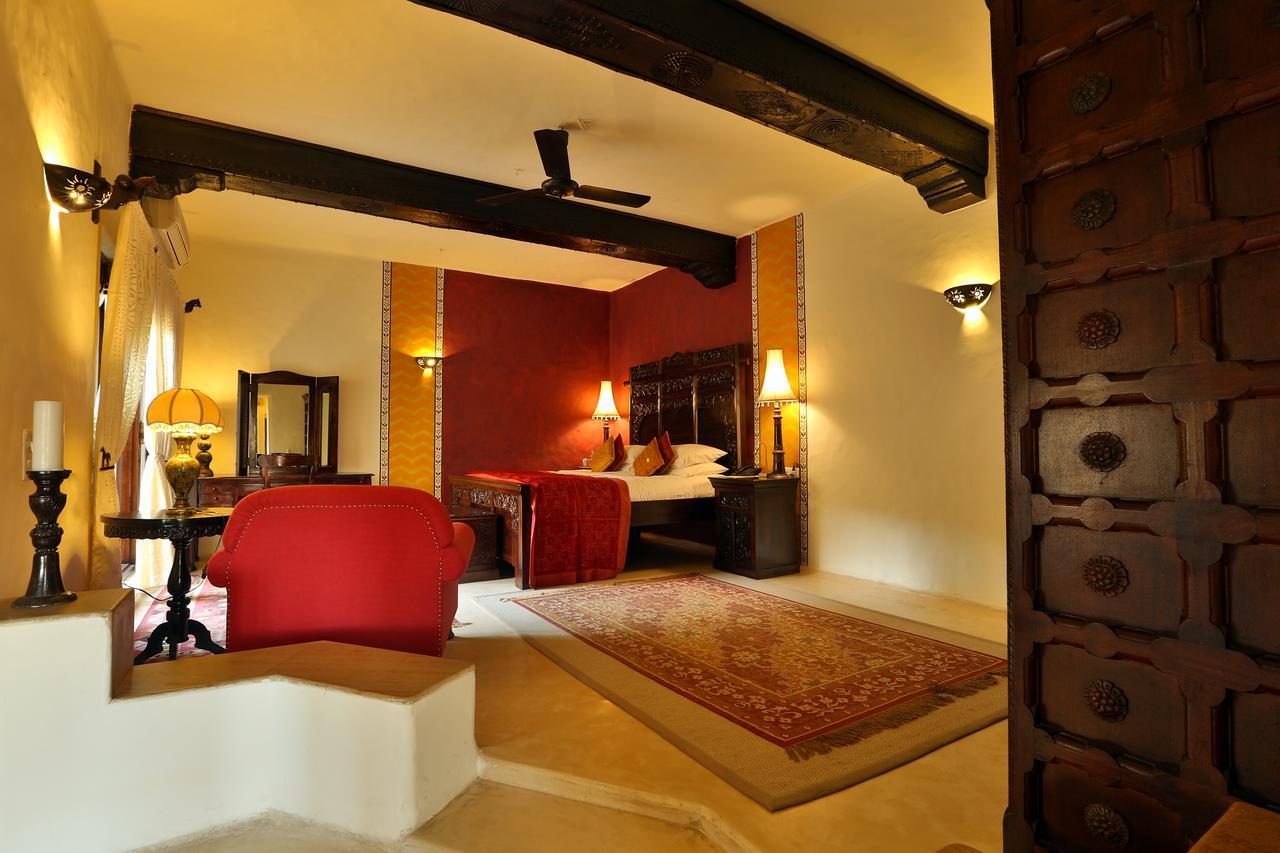 Mihir Garh Hotel Rohat Exterior photo